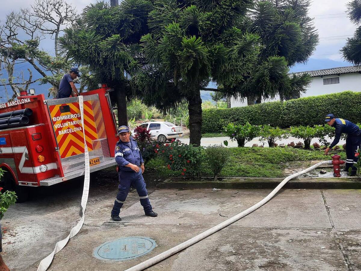 En Barcelona, Quindío hay plan de contingencia para suministrar agua debido a un daño en la tubería