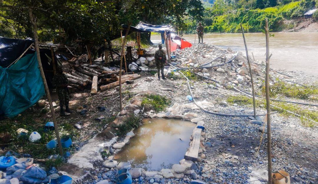 Hechos de minería ilegal en Riosucio