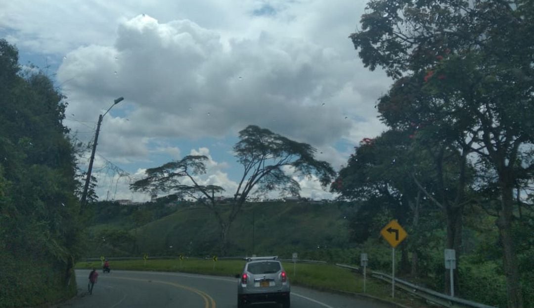 Vía Calarcá-Armenia