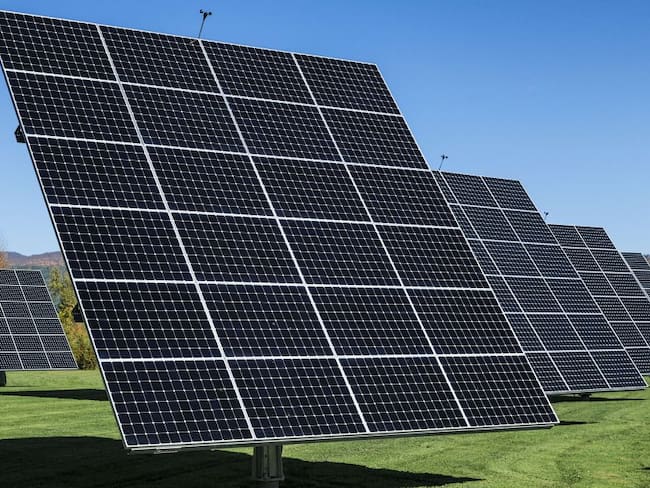 Paneles solares llegan al Vichada para beneficiar a 651 familias rurales