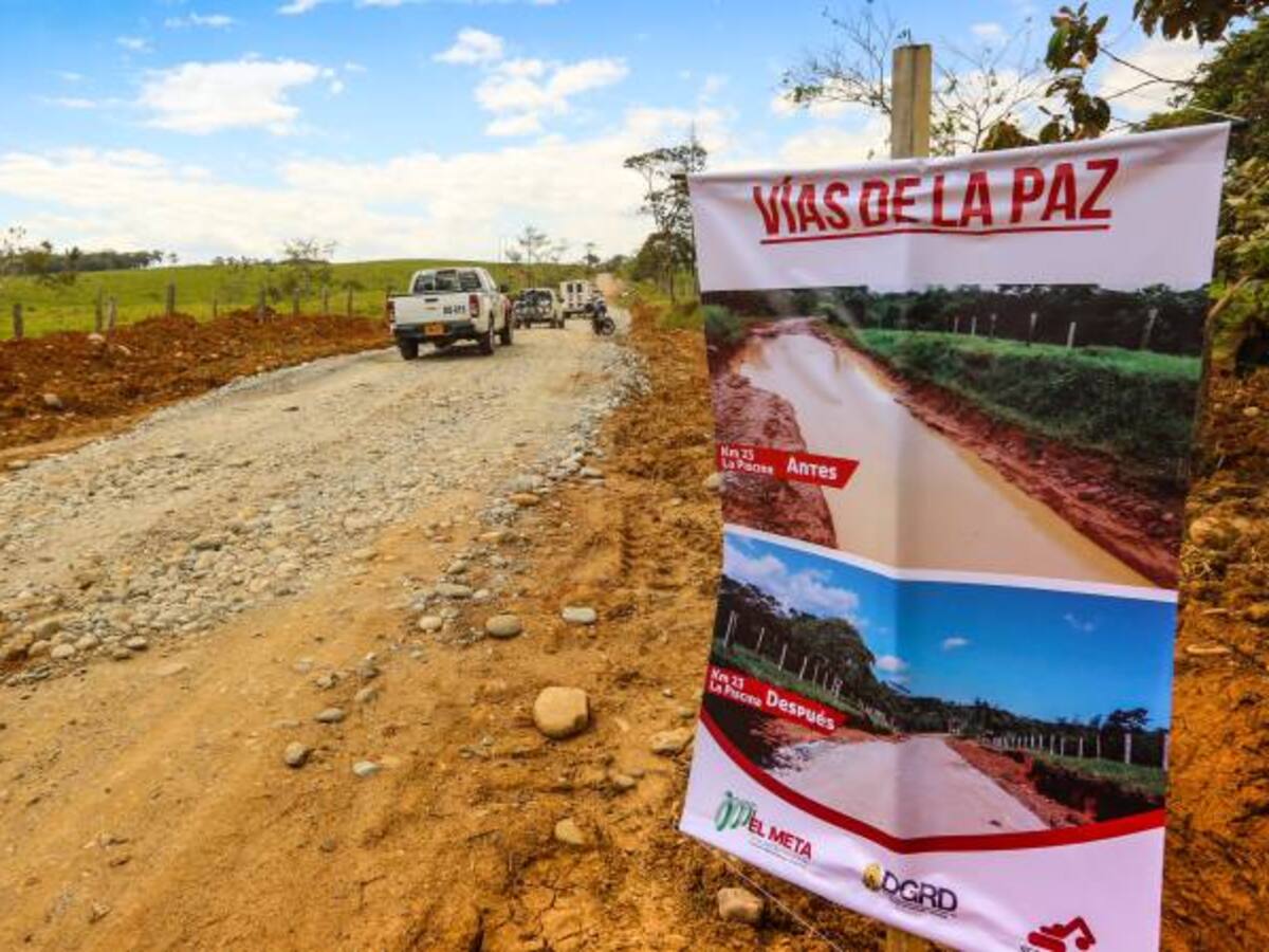 En el Meta recuperan vía que permitirá el acceso a zona veredal de las FARC