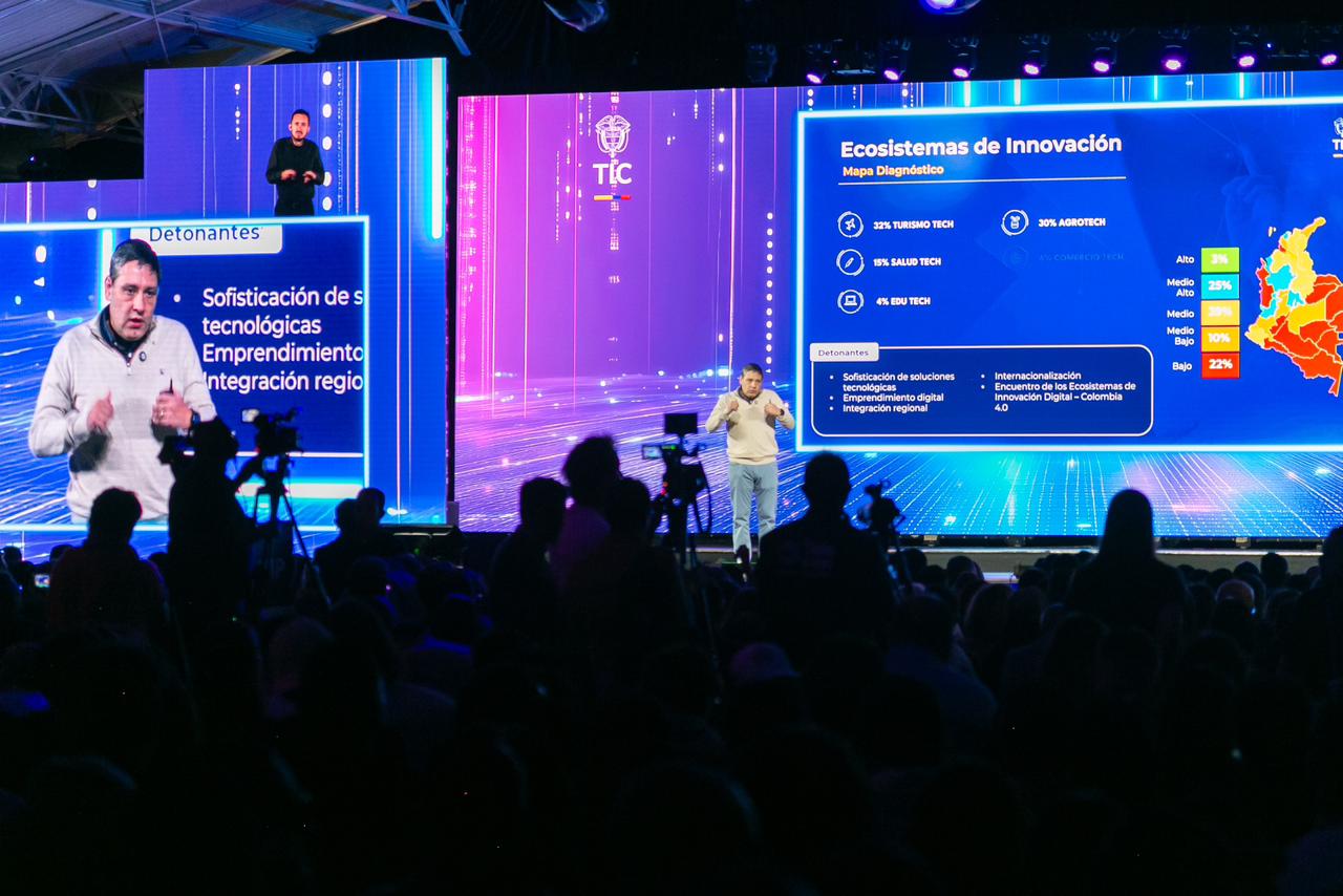 Mauricio Lizcano, Ministro TIC