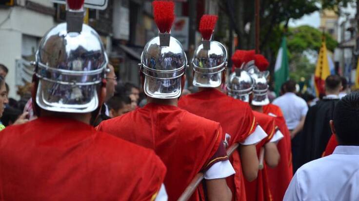 Los integrantes de la Guardia Romana del colegio Técnico Superior
