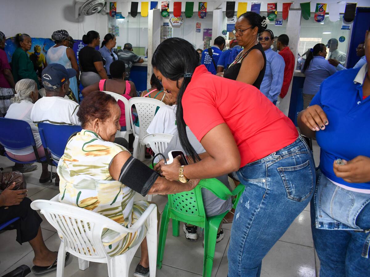 Más de 94 mil beneficiarios de Colombia Mayor en Bolívar recibieron subsidio por SuperGIROS