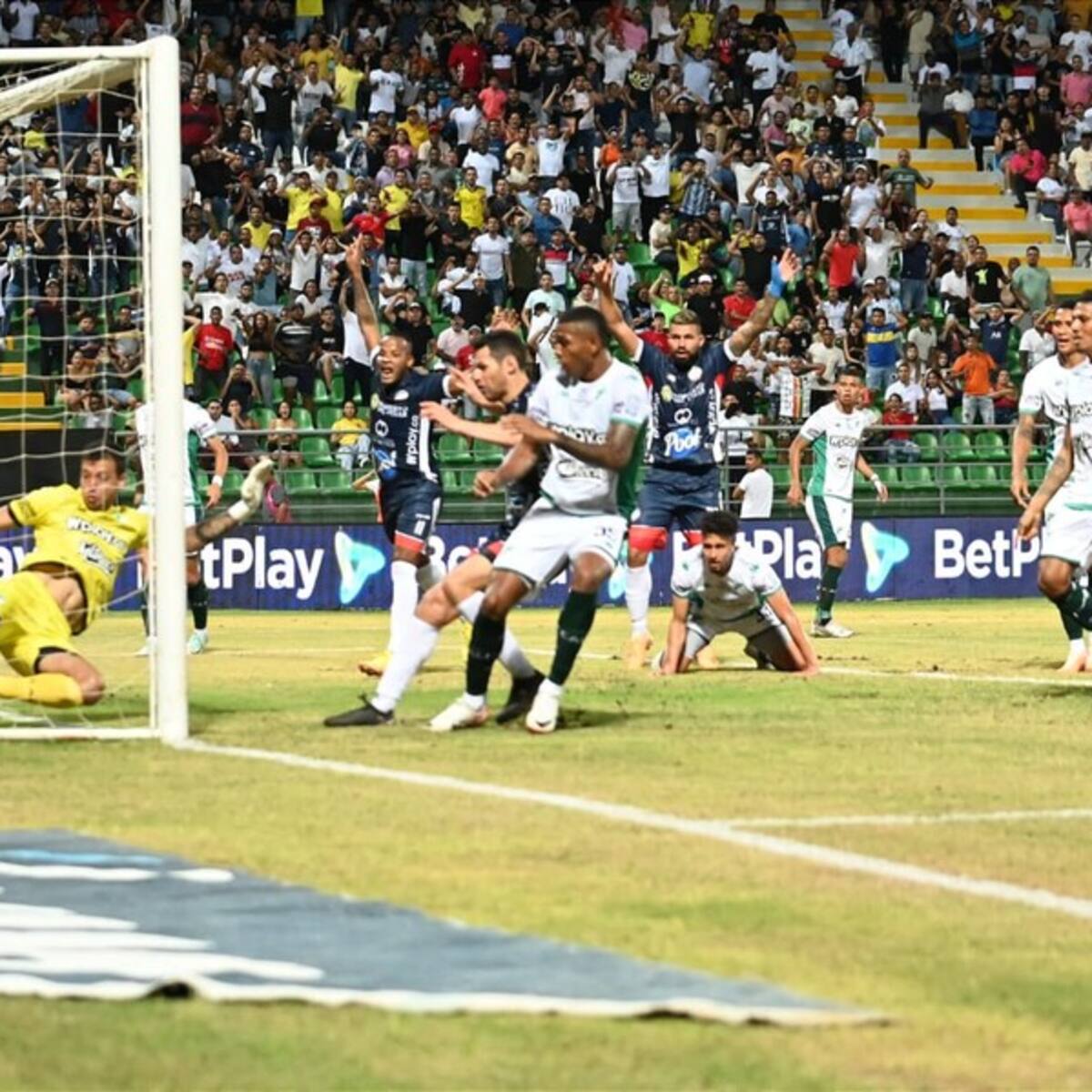 Video: inexplicable gol que se comió Joaquín Papaleo en el empate entre Cali y Alianza FC