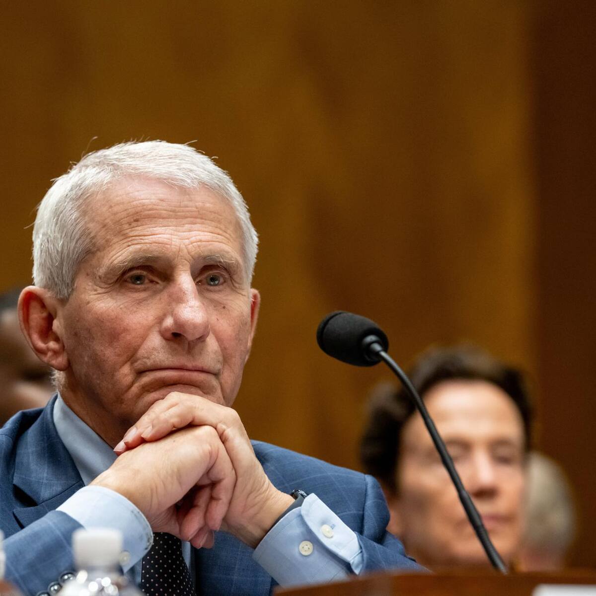 Anthony Fauci se niega en el Senado de EEUU a responder preguntas sobre los orígenes de la covid