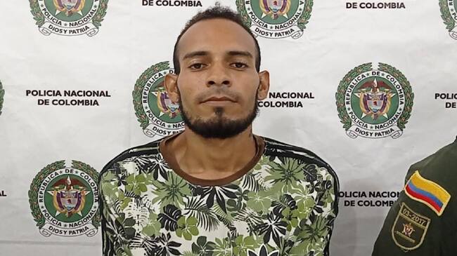 Según la Policía, este sujeto tiene siete antecedentes judiciales por homicidio, porte ilegal de armas de fuego y hurto agravado