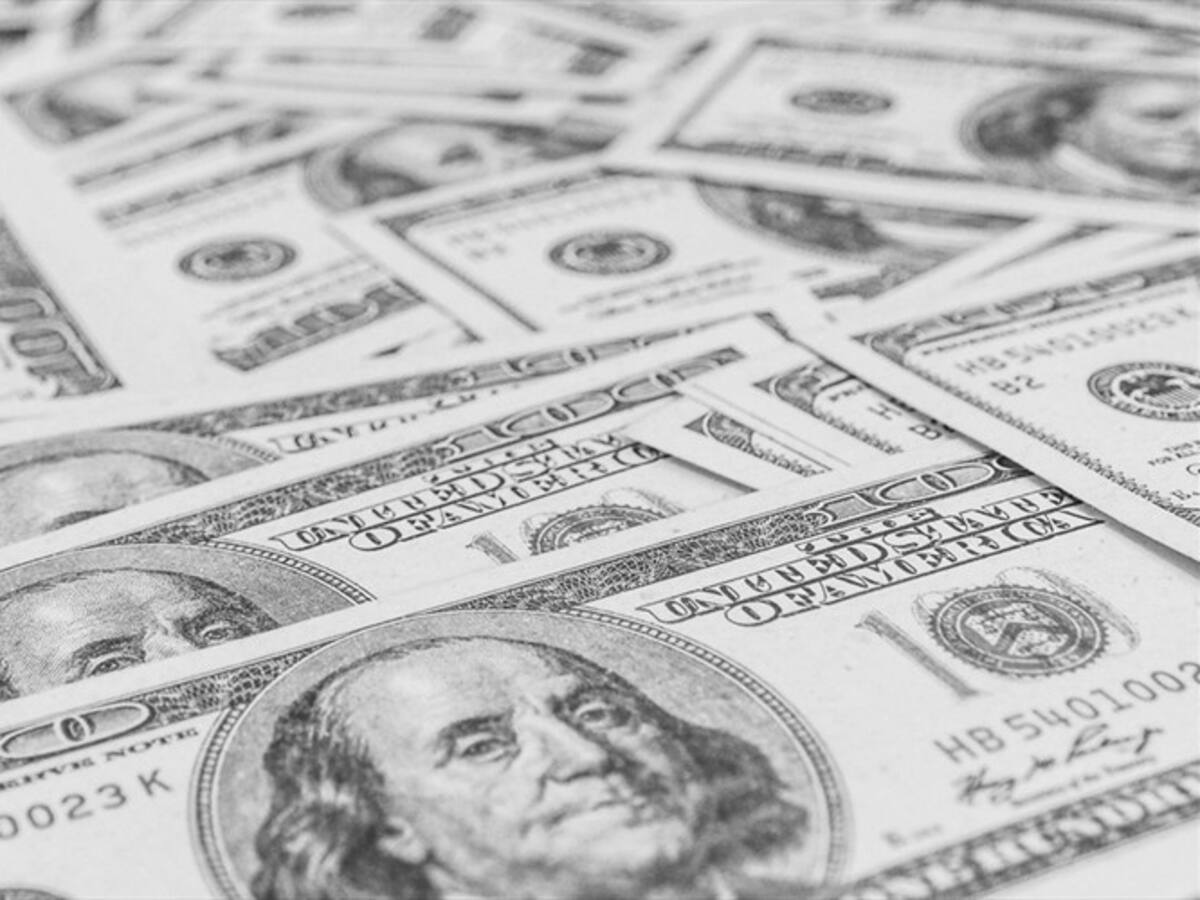 ¿De dónde se podría sacar dinero para mitigar las deudas de Ecuador?