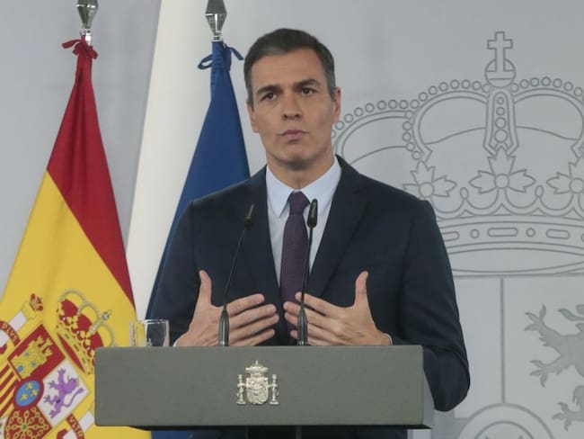 Gobierno de España decreta estado de alarma y toque de queda nocturno