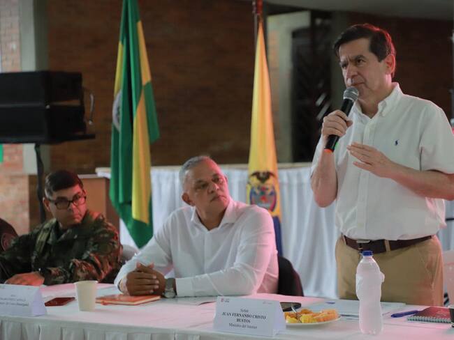 MinInterior pide a la Fiscalía “avanzar más en el desmantelamiento de grupos criminales”