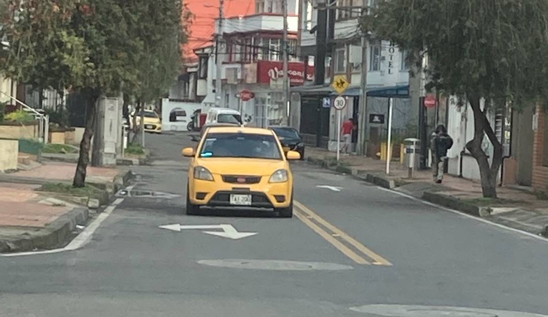 Caracol Radio - Taxista 