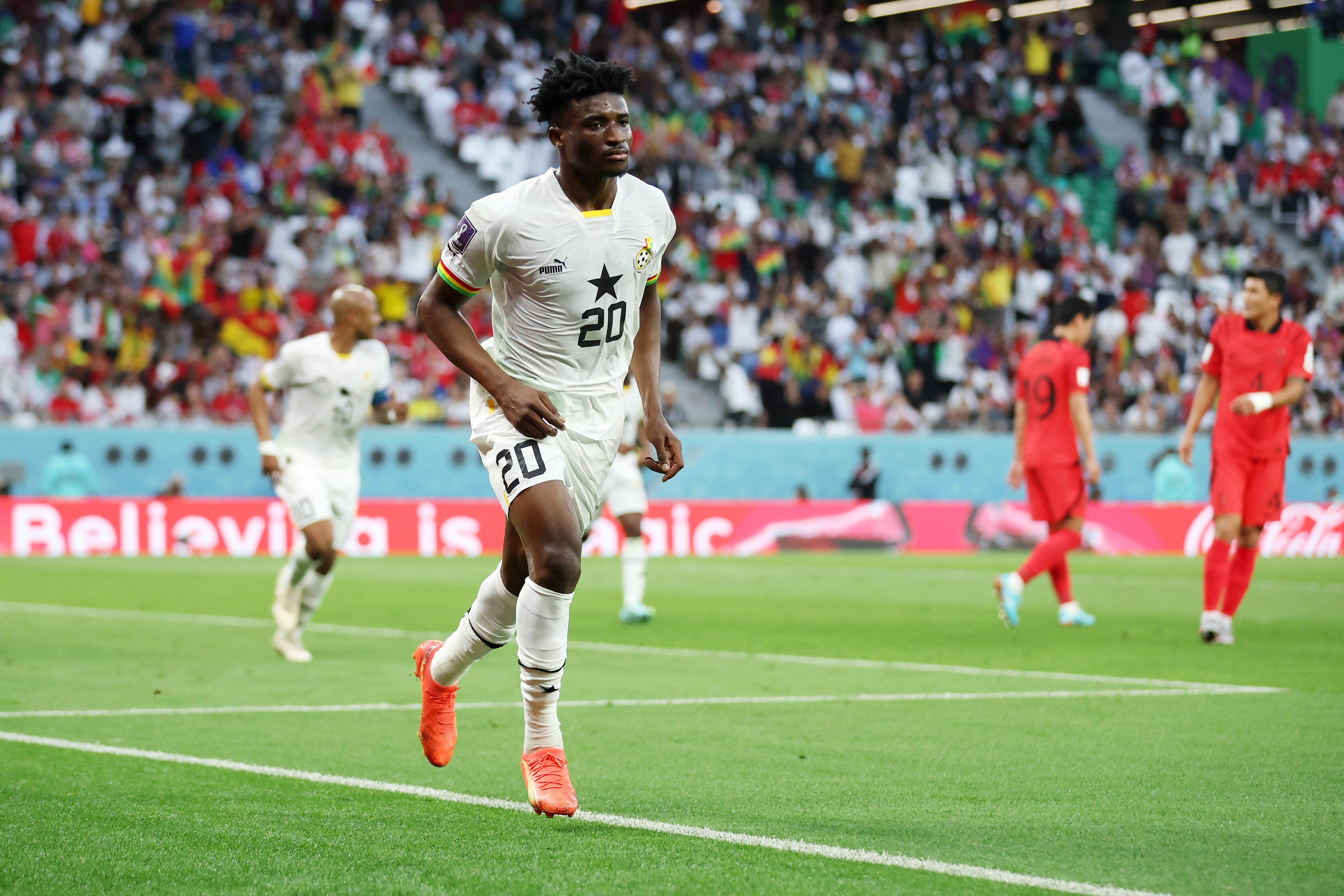 AL RAYYAN, QATAR - NOVEMBER 28: Mohammed Kudus of Ghana celebrates scoring their team's second goal during the FIFA World Cup Qatar 2022 Group H match between Korea Republic and Ghana at Education City Stadium on November 28, 2022 in Al Rayyan, Qatar. (Photo by Alex Grimm/Getty Images)