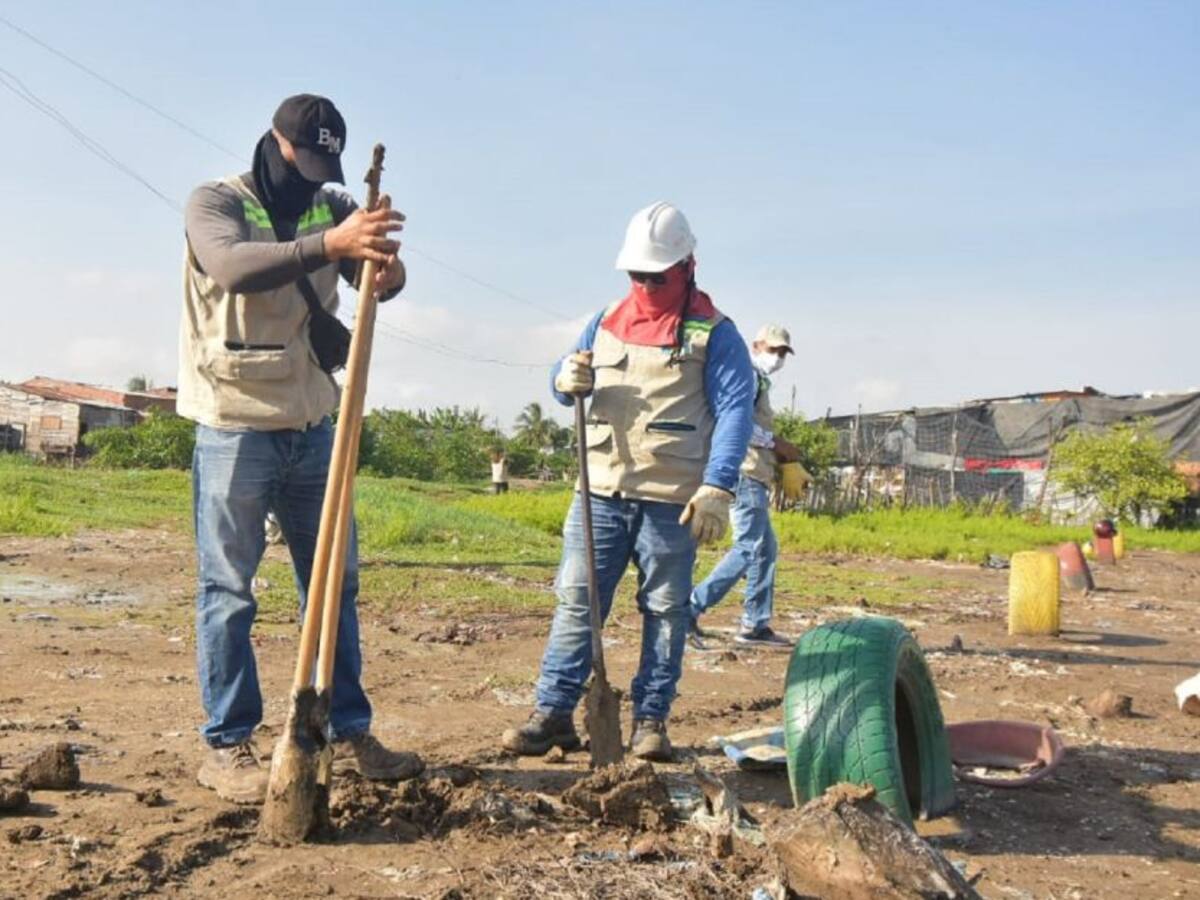 Abiertas dos convocatorias para contratar con el EPA Cartagena