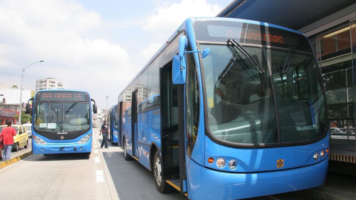 Operadores del MIO advierten que la agonía del Sistema de Transporte Masivo continua