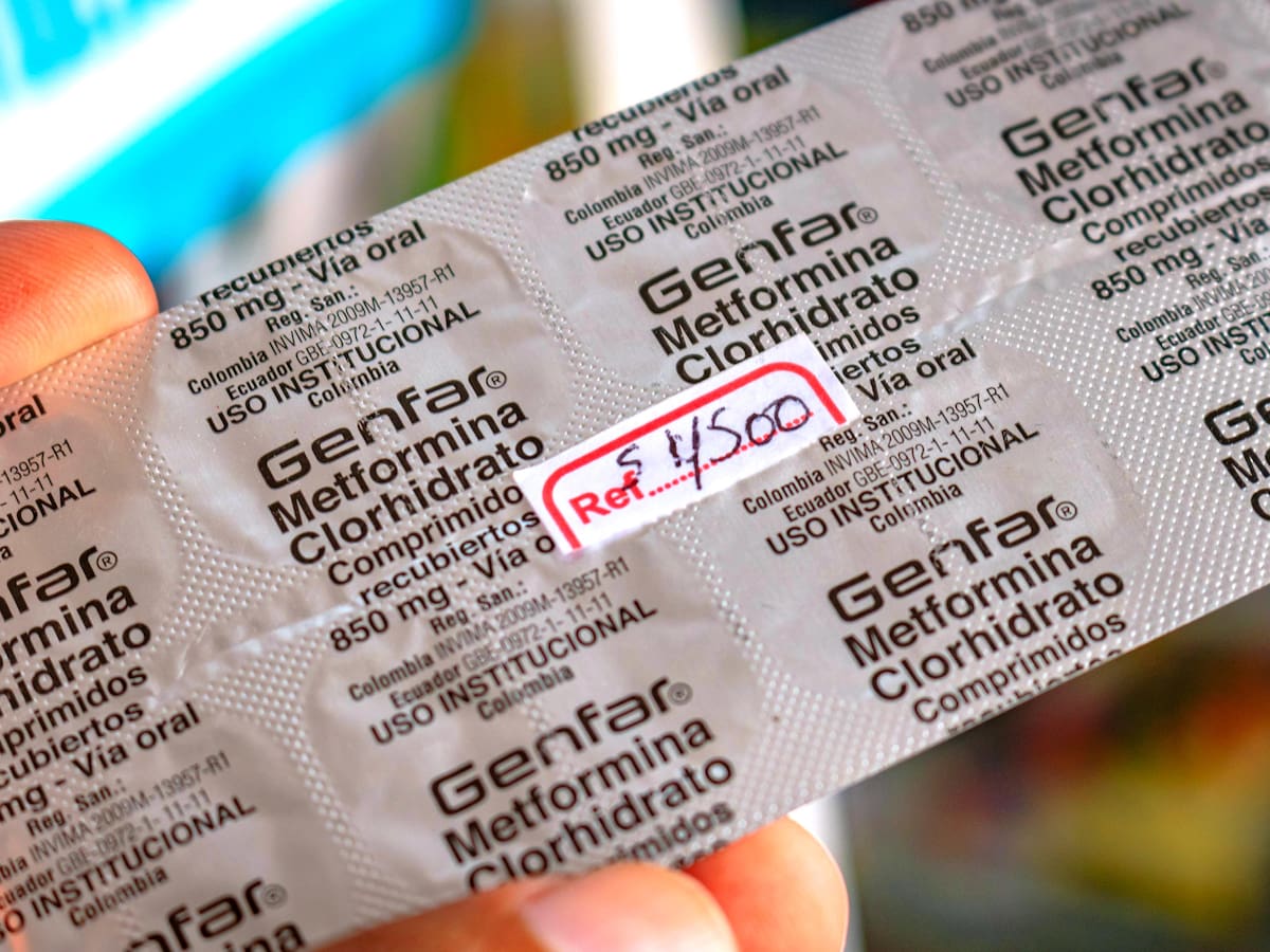 Dadis sancionó con suspensión de actividad a droguerías en Alcibia y El Carmelo