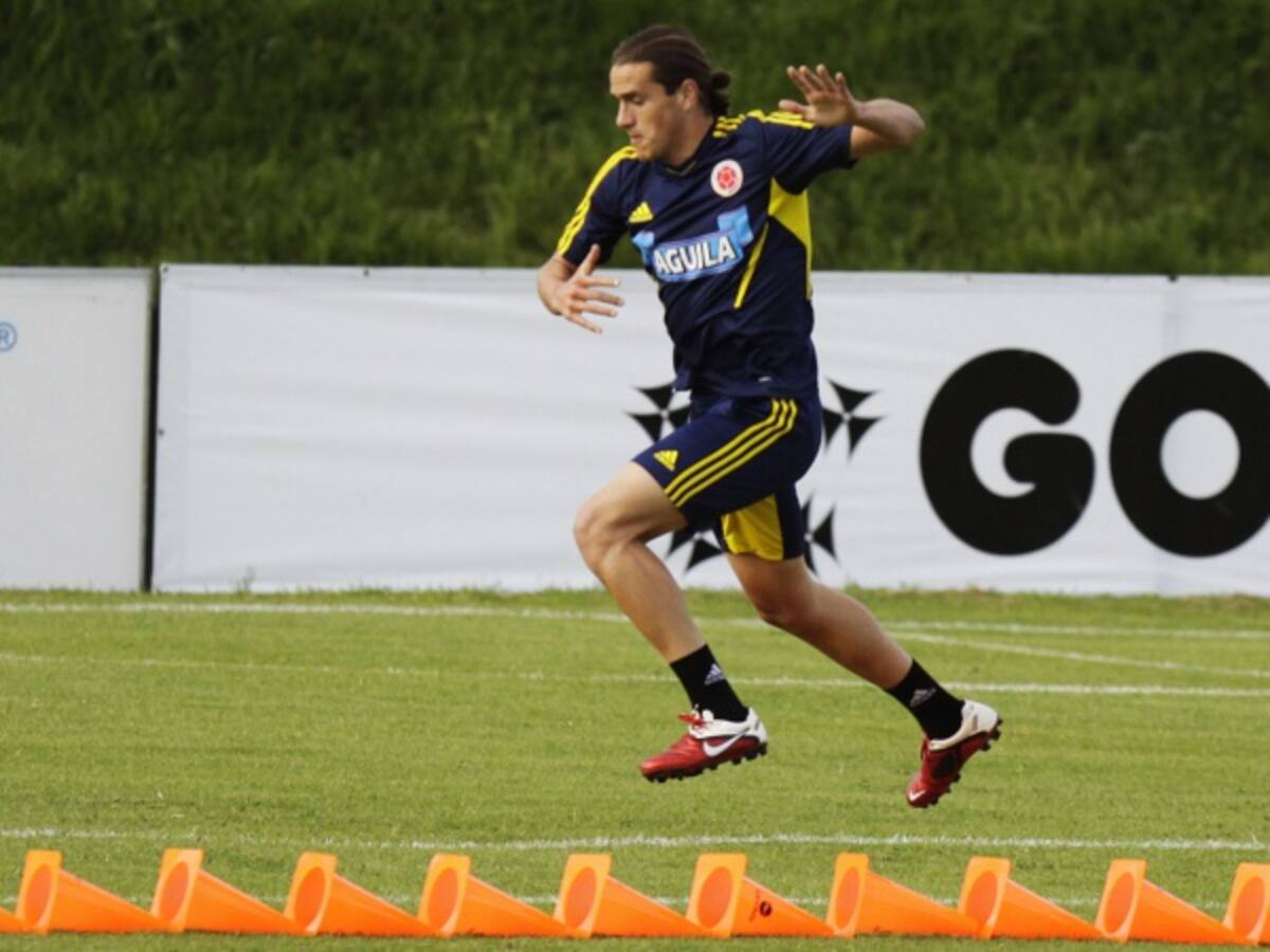 El tiempo de recuperación puede ser de 5 a 7 meses, pero eso depende de cada jugador: Bernardo Espinosa