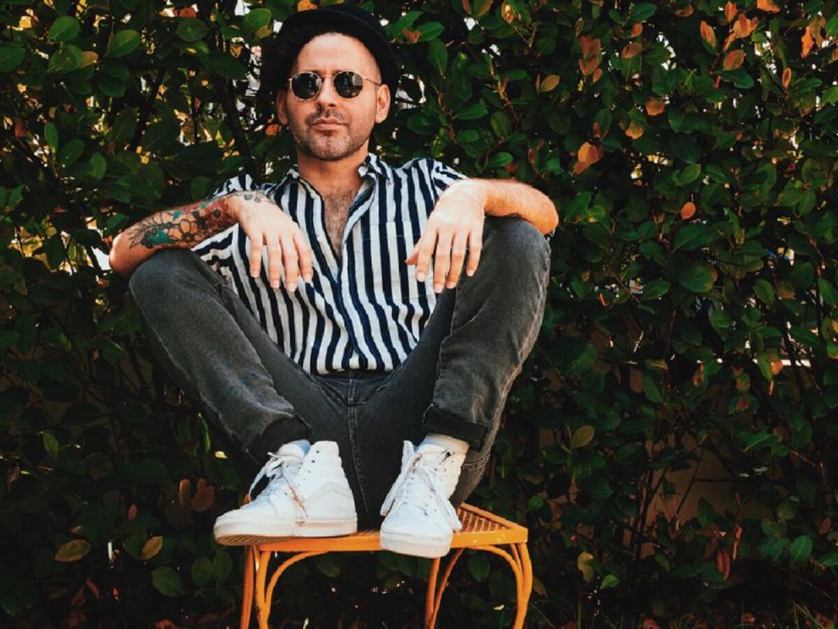 Eduardo Cabra incursiona como cantante si dejar la producción musical