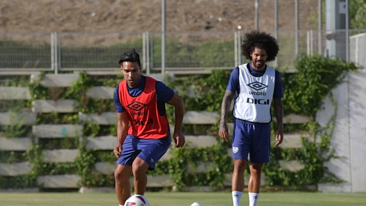 Falcao y una charla con el nuevo DT del Rayo Vallecano en el inicio de la pretemporada