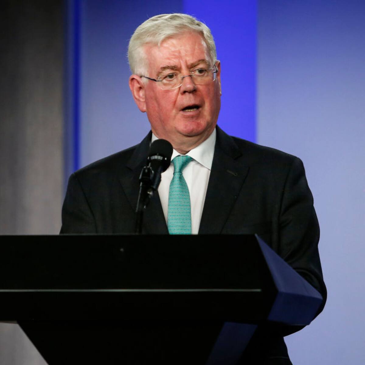 Queremos el fin de la violencia en Colombia: Eamon Gilmore, enviado especial de la UE