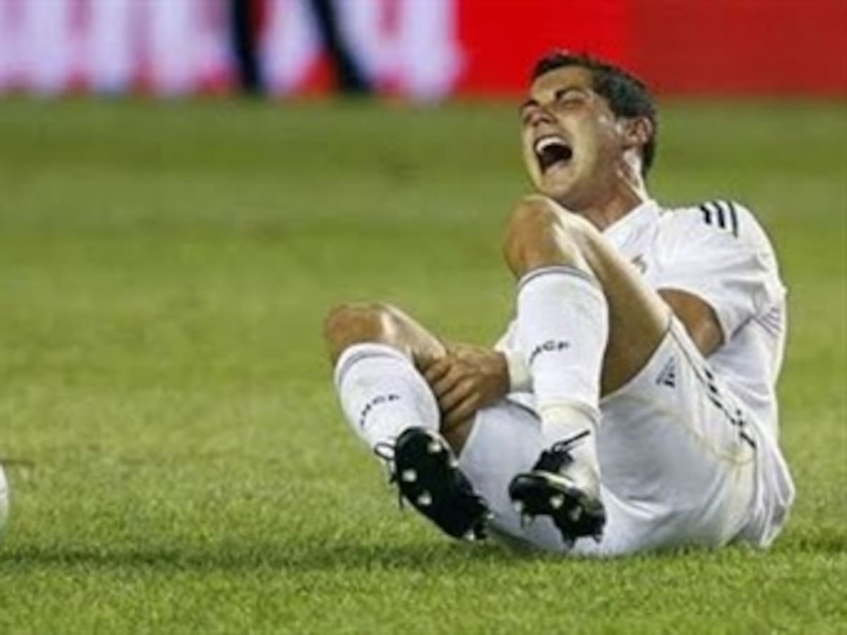 Cristiano Ronaldo sufre una fuerte contusión en su tobillo derecho