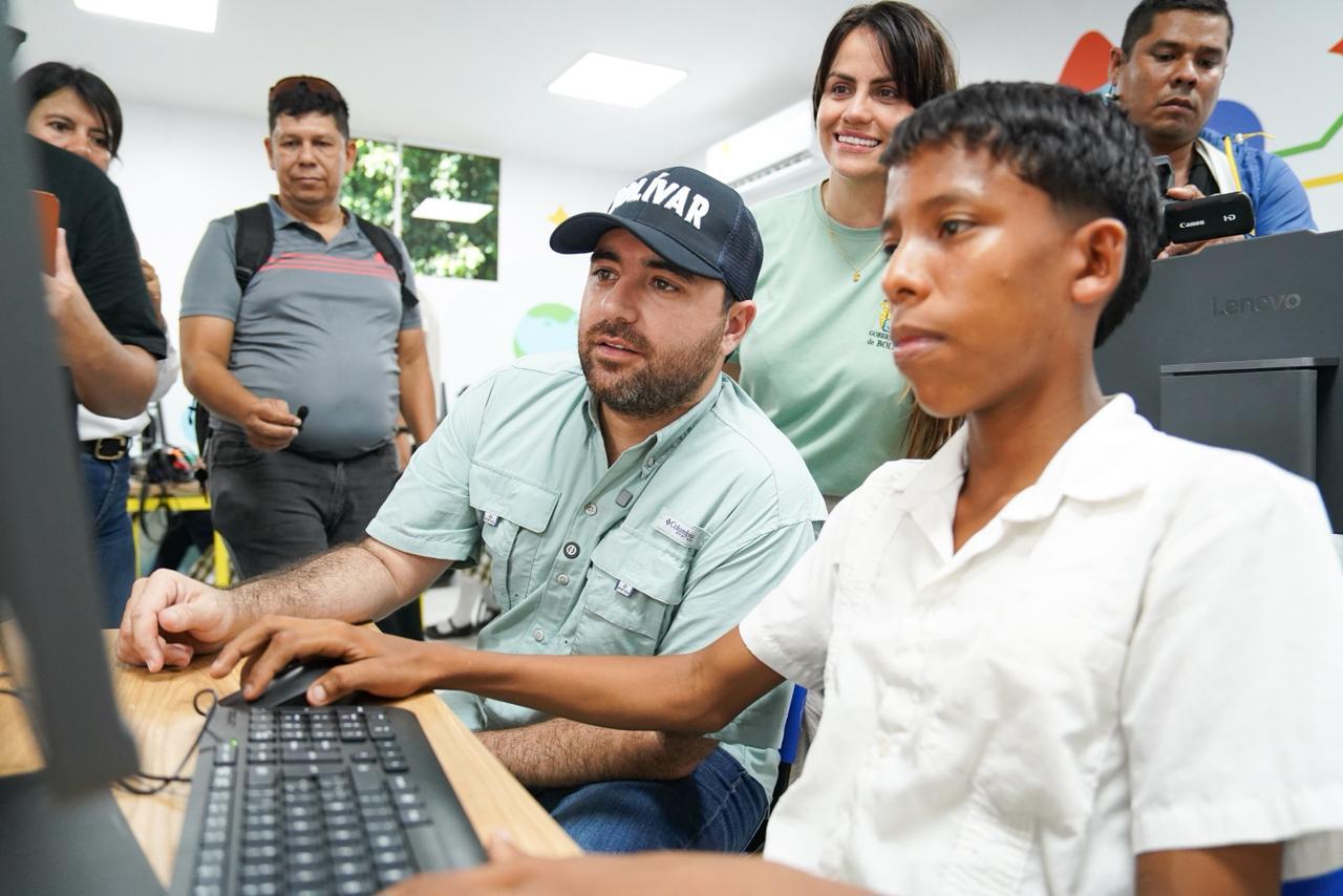 Lleva educación tecnológica de vanguardia a zonas rurales