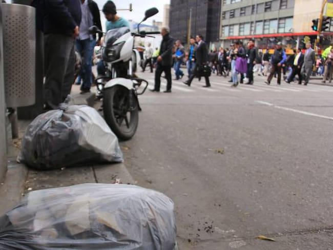Con camiones usados de Cali se recogerán basuras en la zona 1 de Bogotá