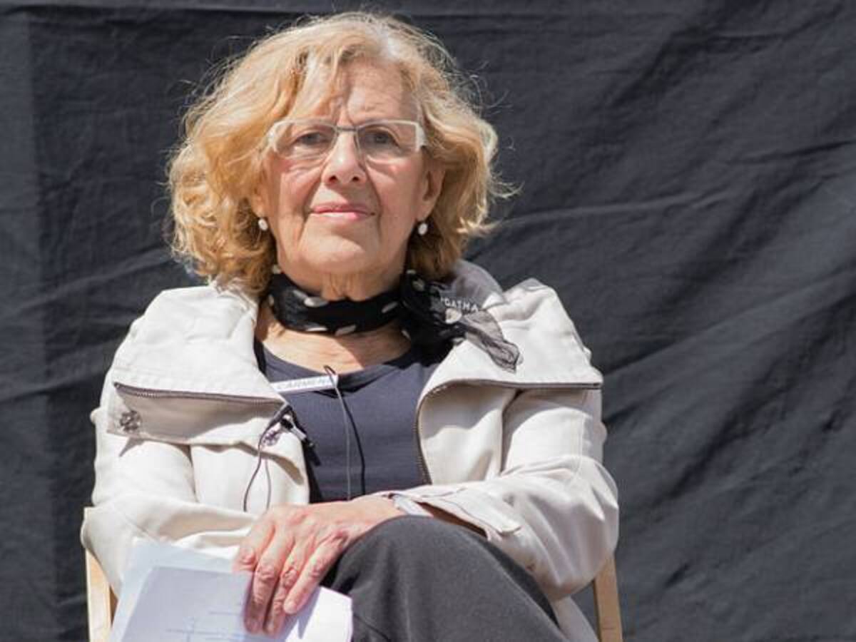 Para mejorar la movilidad de las ciudades los funcionarios deben usar transporte público: alcaldesa de Madrid