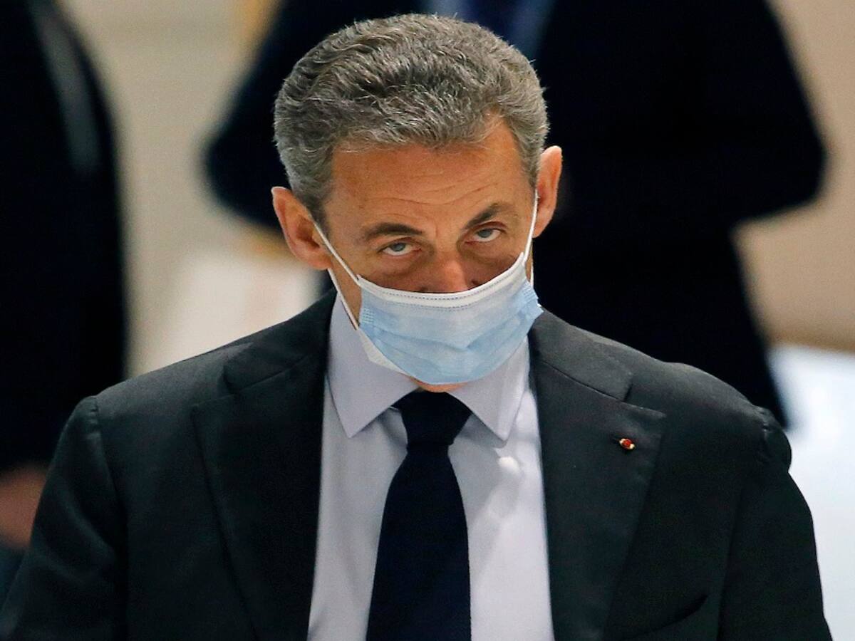 Justicia francesa pide seis meses de cárcel para expresidente Sarkozy