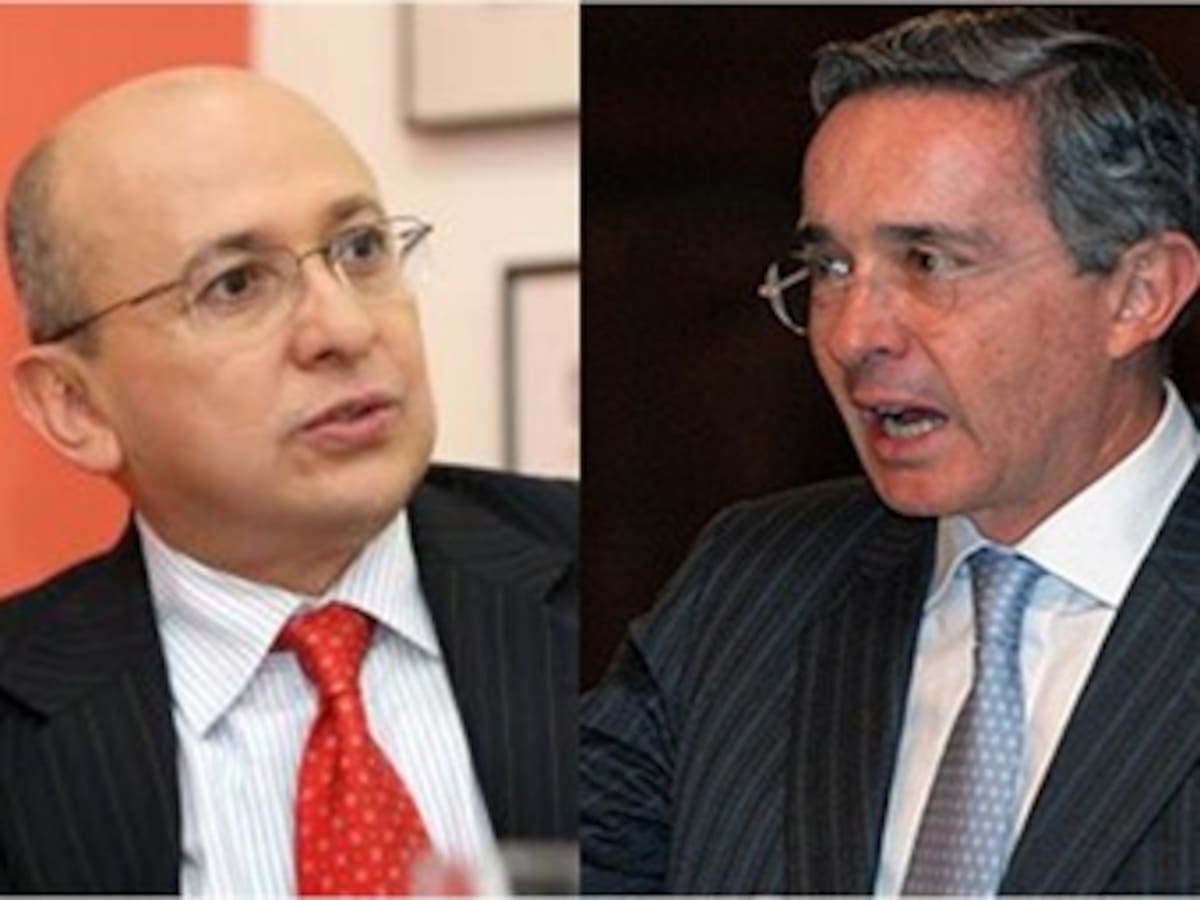 Fiscal responde a críticas de Uribe y habla de rebajas en penas para crímenes