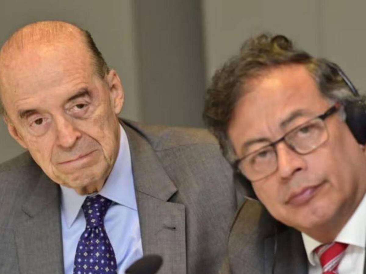 Álvaro Leyva reveló nueva carta contra Petro: “es hora de revisar su permanencia en la Presidencia”