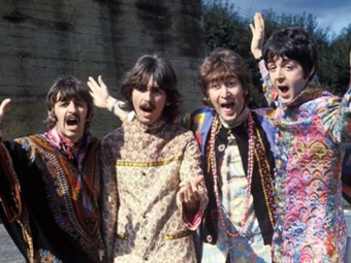 Estrellas de la música recrean la grabación del "Please Please Me" de Beatles