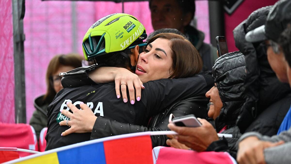 Daniel Felipe Martínez y su tierna revelación tras terminar tercero en la etapa 20