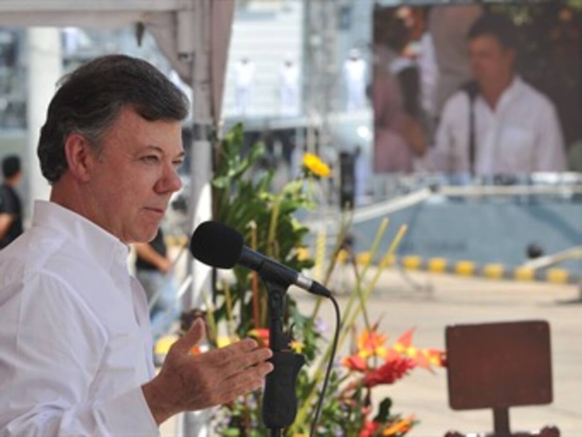 Proyecto de Autopistas de la Montaña recibirá $10 billones del Gobierno: Santos