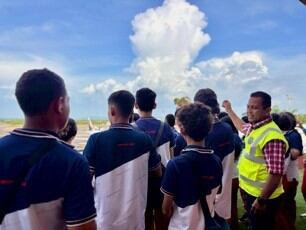 80 estudiantes de Sincelejo visitaron el Aeropuerto Internacional Rafael Núñez