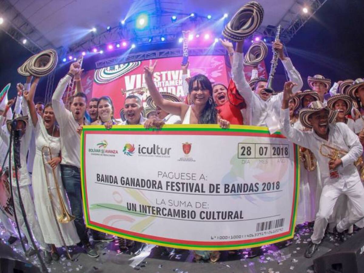 Escuela 16 de Julio de San Estanislao de Kostka ganadora del Festibandas
