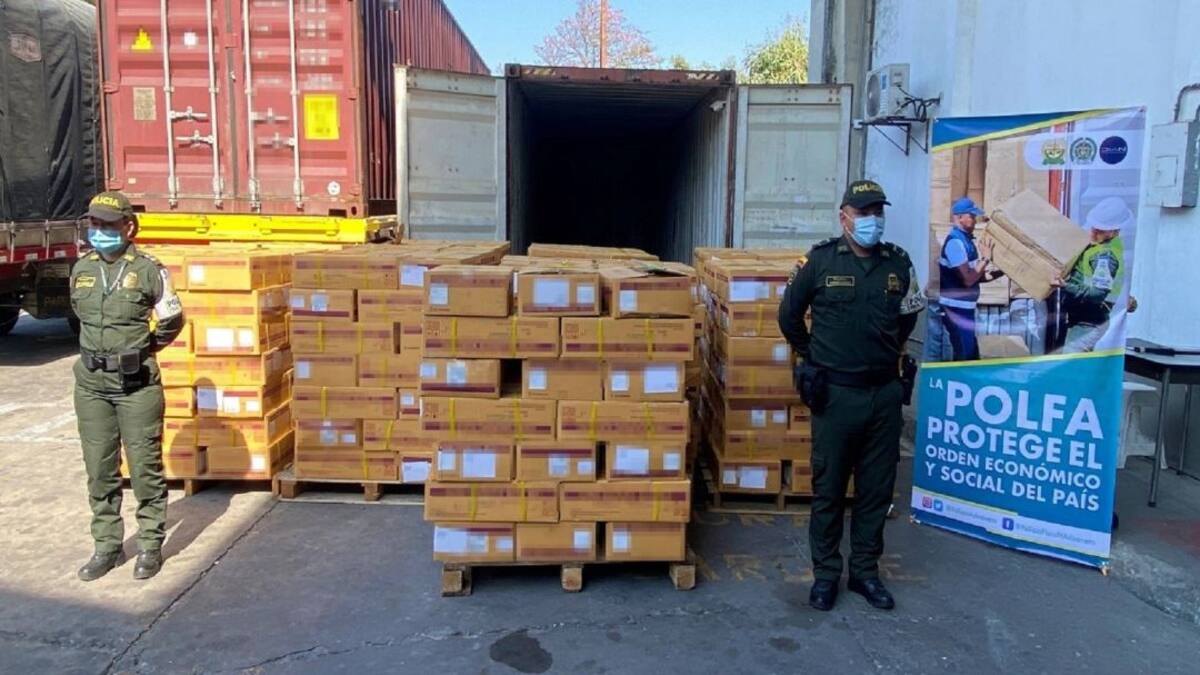 Incautan más de 10.000 elementos médicos de contrabando en Barranquilla