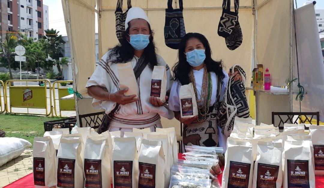 Indígenas Arhuaco "Ikü"