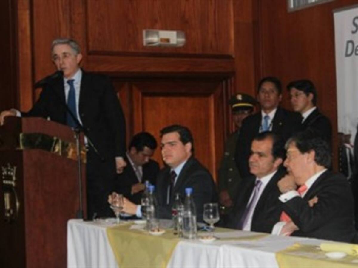 Más de 100 conservadores en Risaralda se adhieren al Centro Democrático
