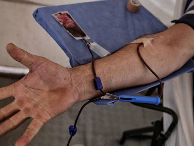 Hospital General de Medellín recolecta sangre de casa en casa