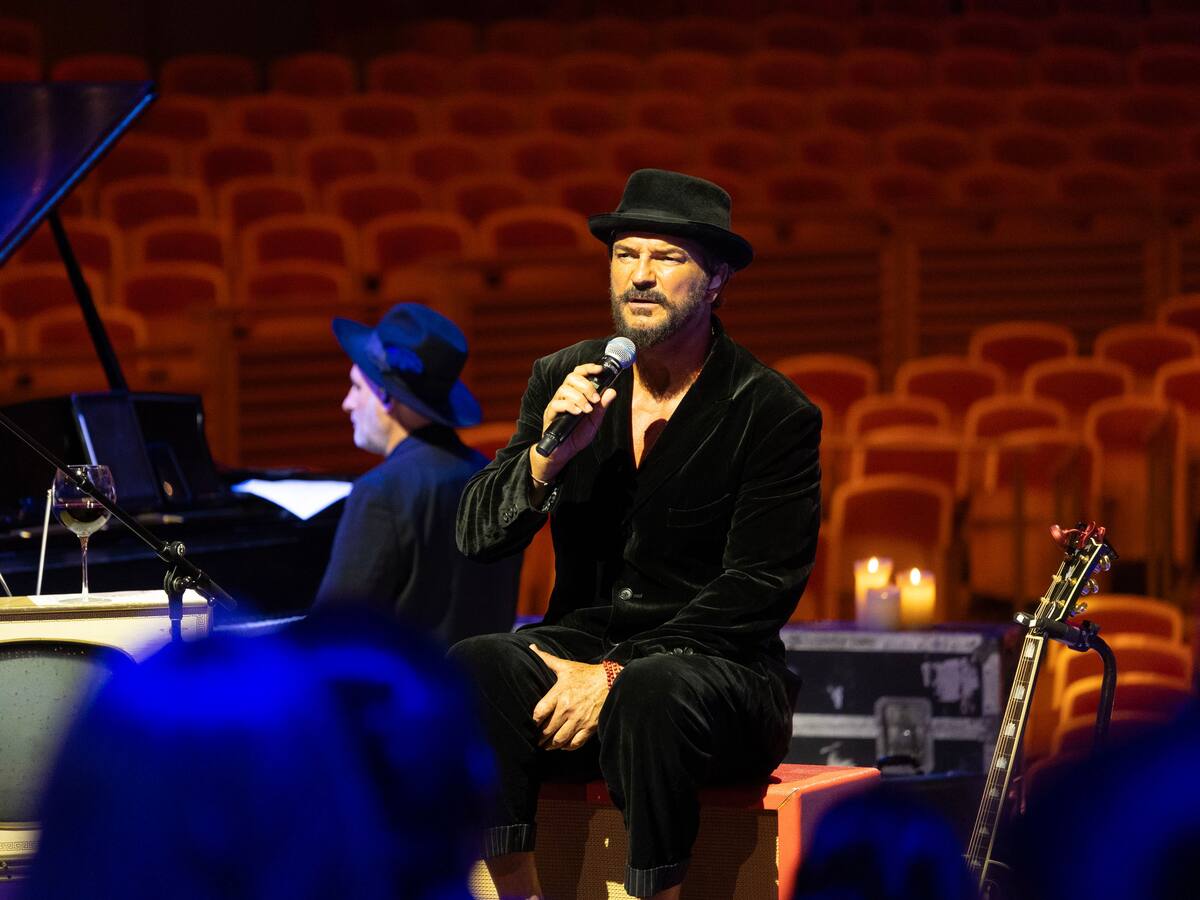 ¡Atento! Ricardo Arjona está de regreso y anuncia gira de conciertos