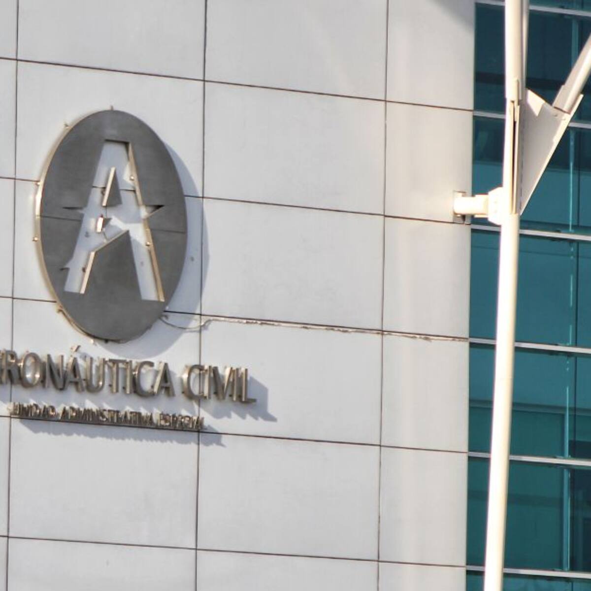 Procuraduría realiza visita sorpresa a la Aerocivil por proyecto de reforma de slots en El Dorado