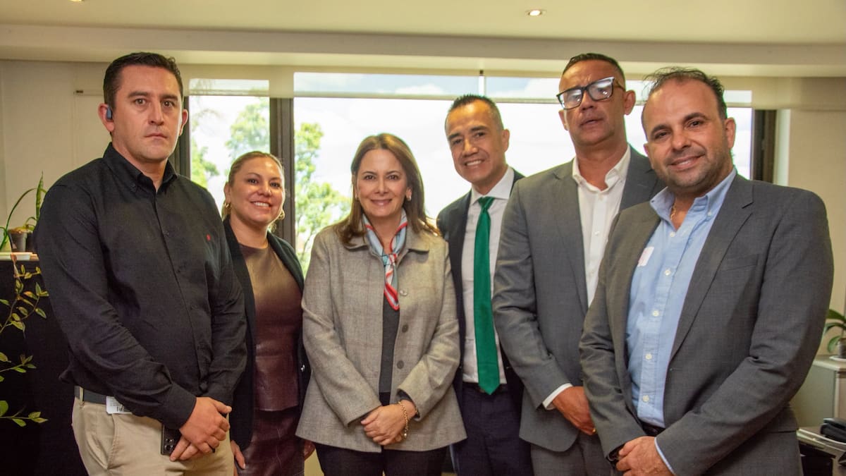 Plan de choque para aliviar deudas de las EPS con hospitales de Boyacá fue abordado con la ministra