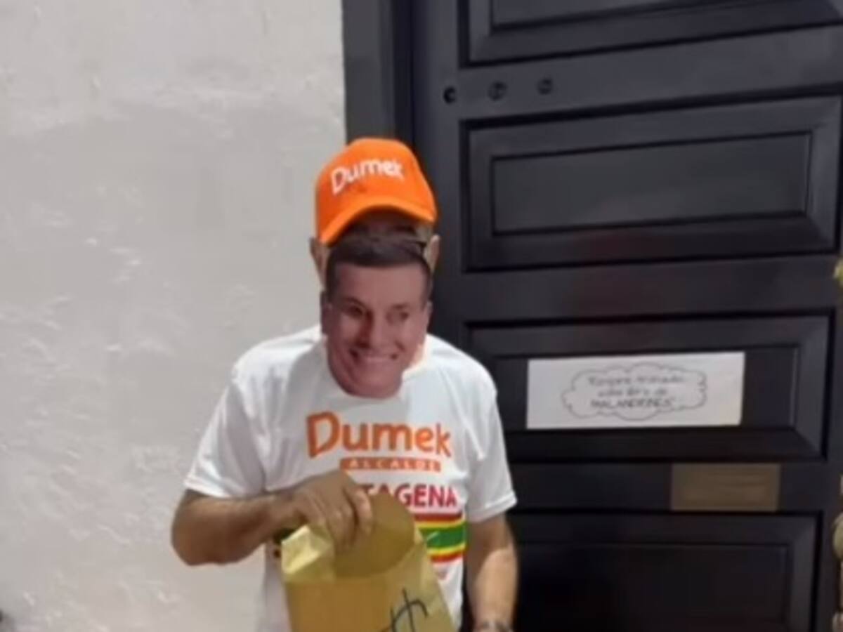 Dau aparece en redes sociales “disfrazado” con máscara del alcalde electo Dumek Turbay