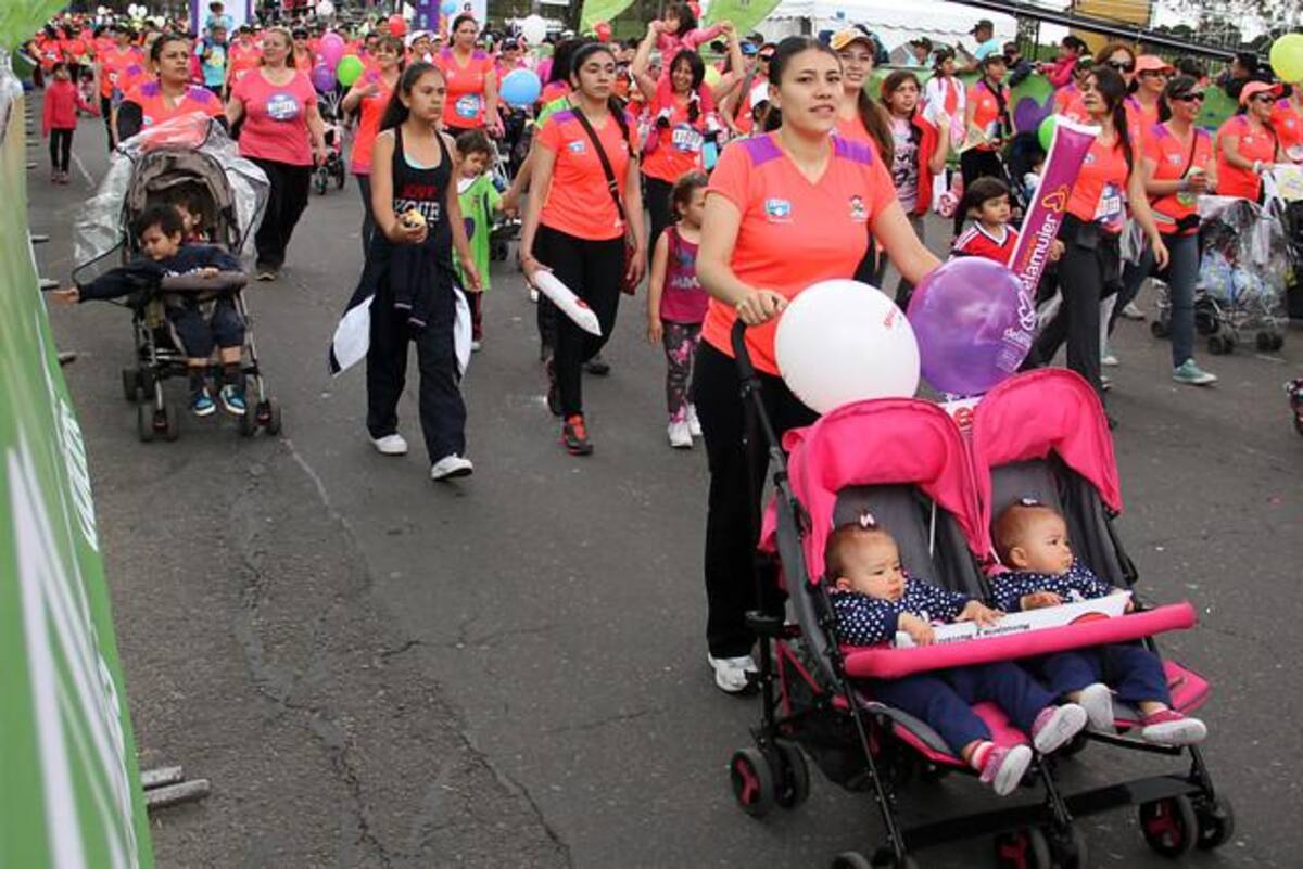La etiope Belaynesh Olijira se coronó campeona con un tiempo de 33 minutos y 52 segundos.