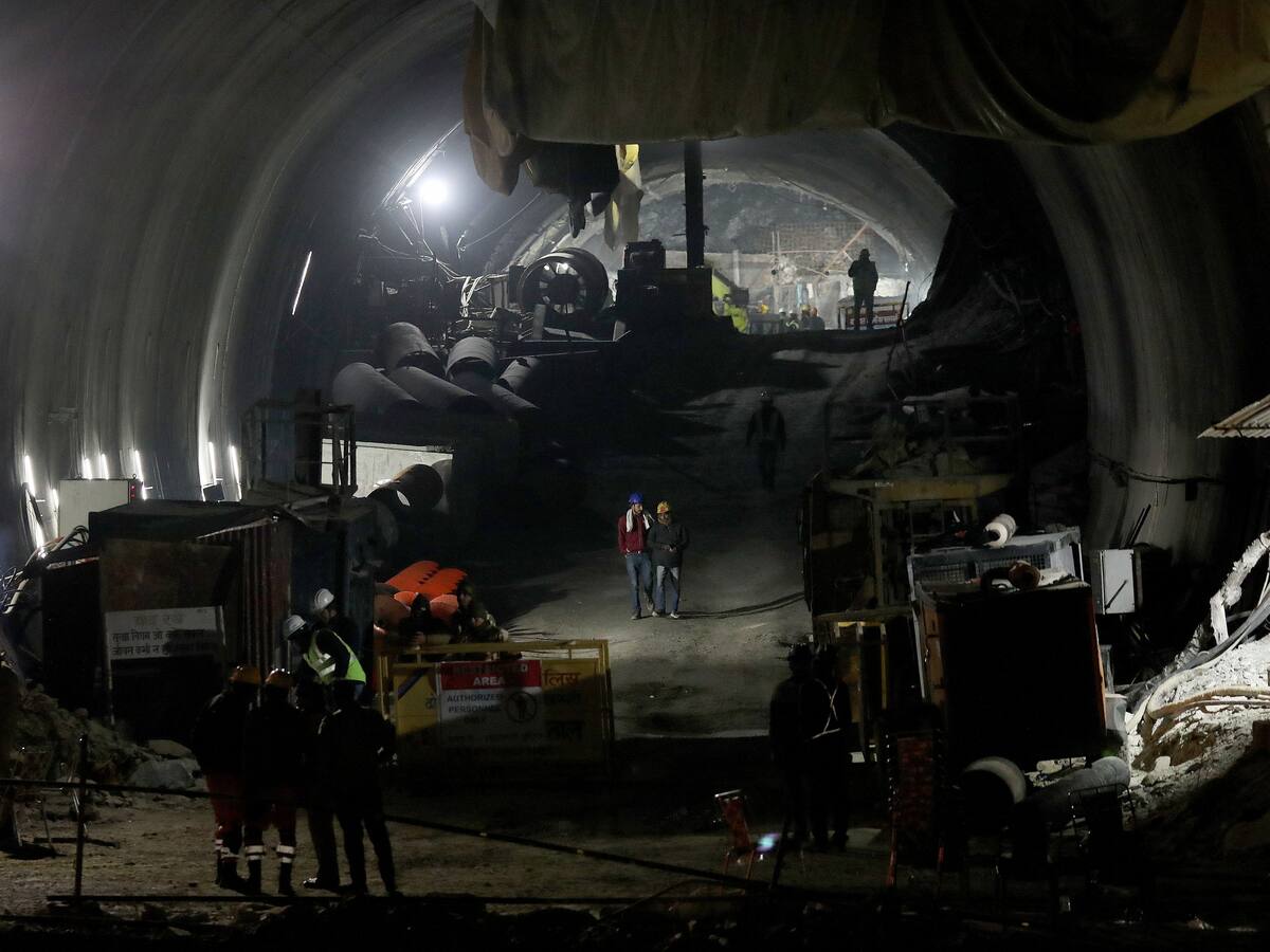 India: se retrasa el rescate de 41 obreros atrapados en un túnel hace 14 días