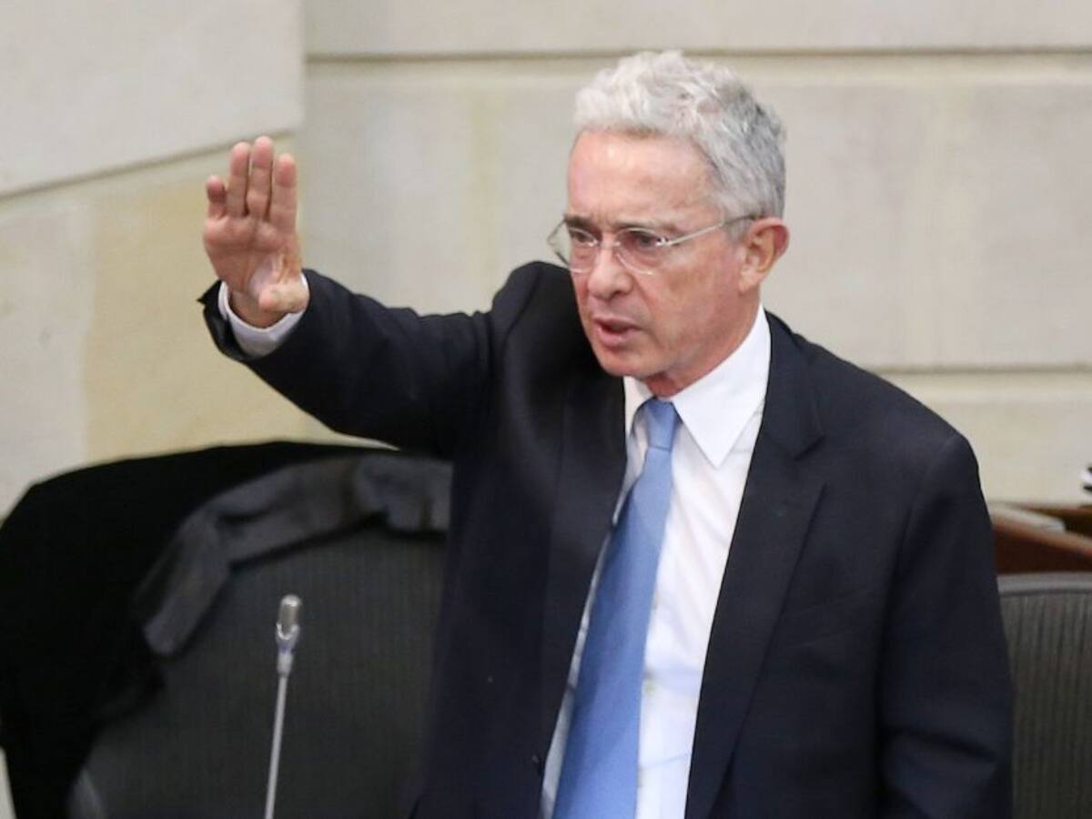 Uribe pide que 'Francisco Galán' quede en libertad