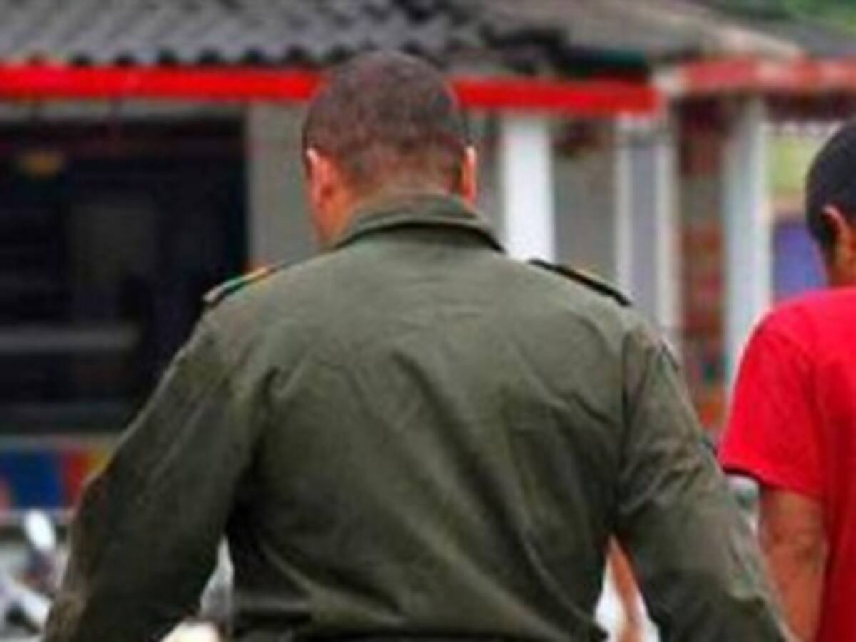En Quindío sorprenden a excomandante de la Policía conduciendo borracho