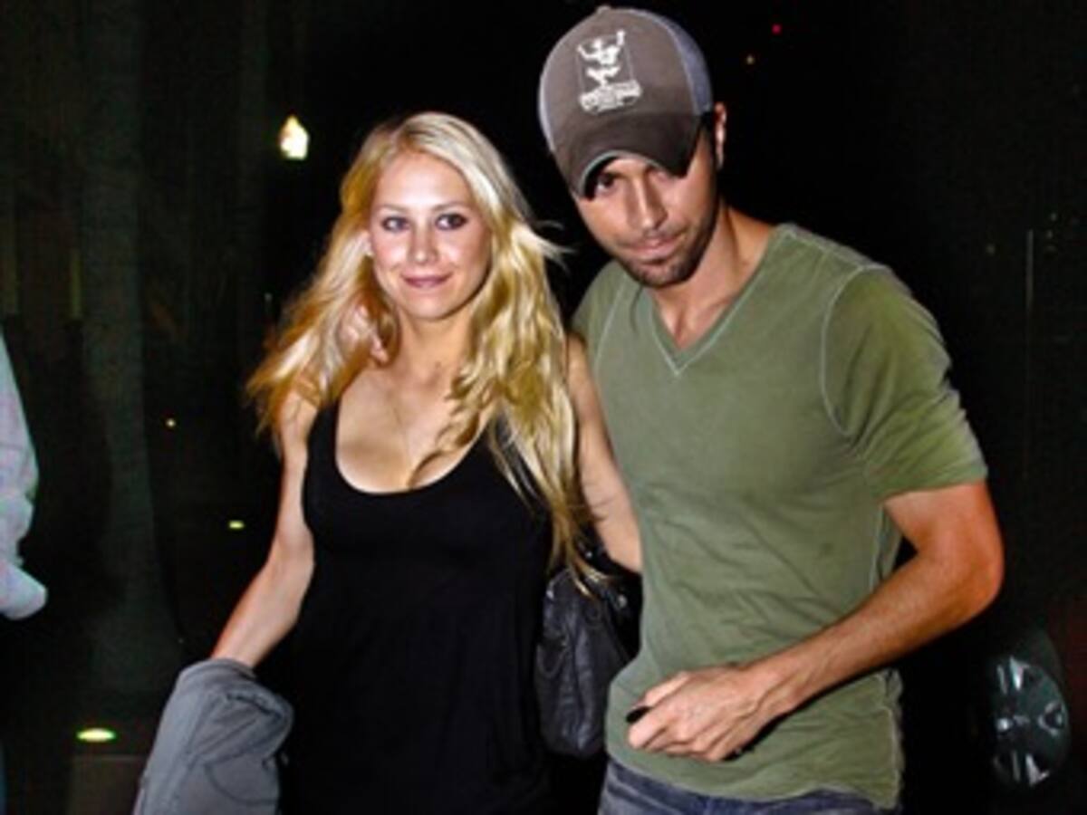 Enrique Iglesias y Anna Kournikova desmienten que se vayan a separar
