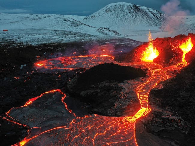 Sorprendentes imágenes quedan tras accidente de drone en un volcán