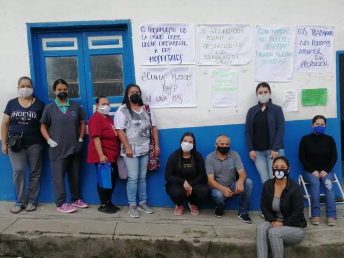 A personal médico del Hospital de Salento les deben dos meses de salarios